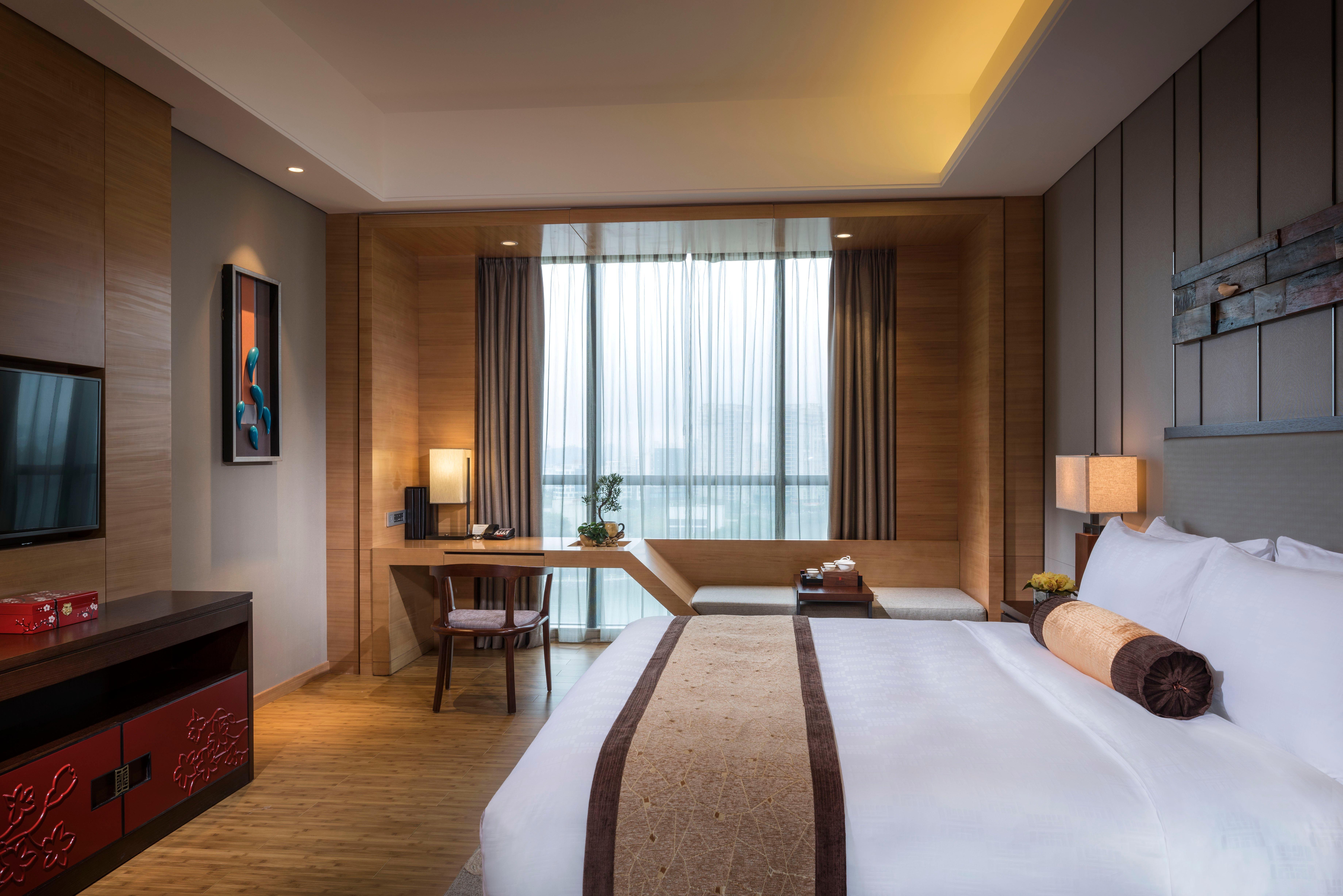 Hualuxe Yangjiang City Center Exterior photo